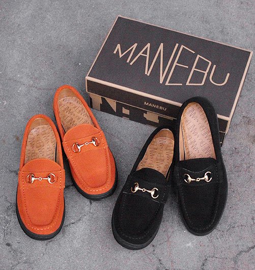 MANEBU | “BITCH” SUEDE (BLACK) - ローファー/革靴