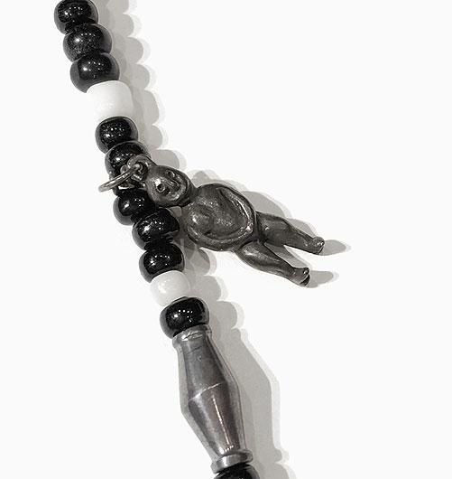 アンティークビーズ　ネックレス Amazon.co.jp: ヴェネチアン アンティークビーズ ネックレス