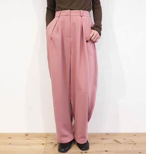 Tuck Wide Trousers（タックワイドトラウザーズ）[2216-220300