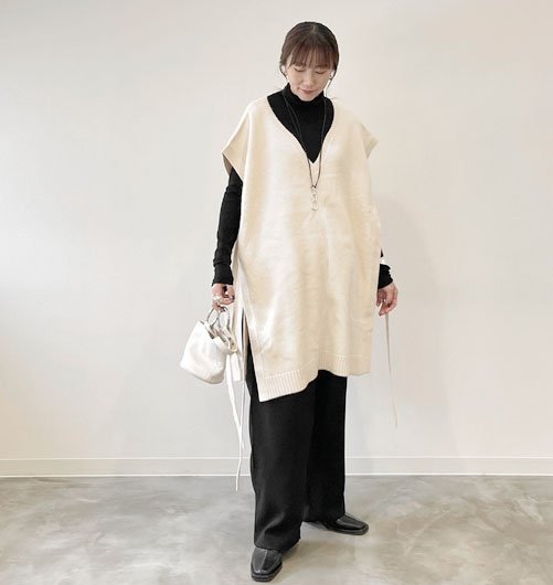 Vneck Knit Vest（Vネックニットベスト） - AgAwd（アガウド） - インディゴ 富山市  聖林公司正規取扱店（取扱ブランド：ハリウッドランチマーケット・ササフラス・クレッタルムーセン・