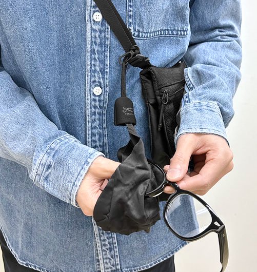 RMD SHOULDER POUCH (S) + TECH WIPER（ラミダスショルダーポーチS+