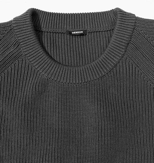 HALF CARDIGAN KNIT（ハーフカーディガンニット）／DENHAM