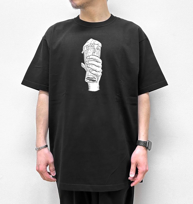 BEER'' T-SHIRT（''ビール''Tシャツ） - White Mountaineering