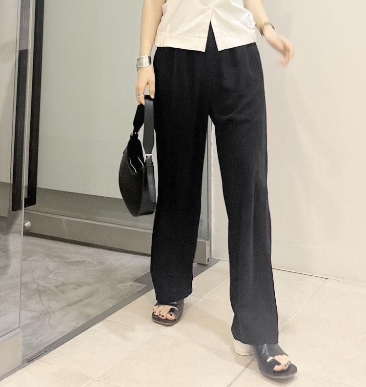 Highwaist Tuck Trousers（ハイウエストタックトラウザース