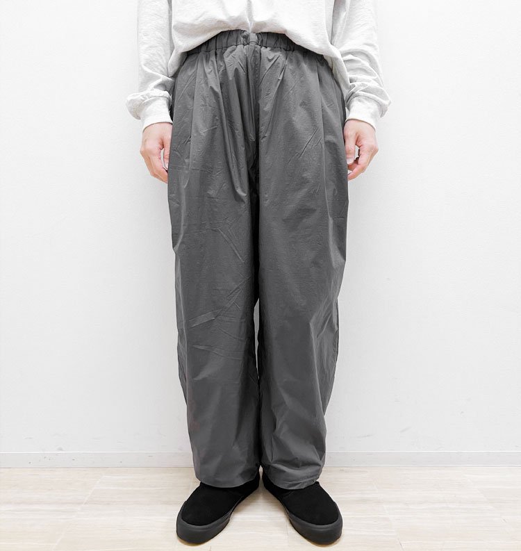 ワイドパンツ Insulated air wide pants / Brilliance shade down