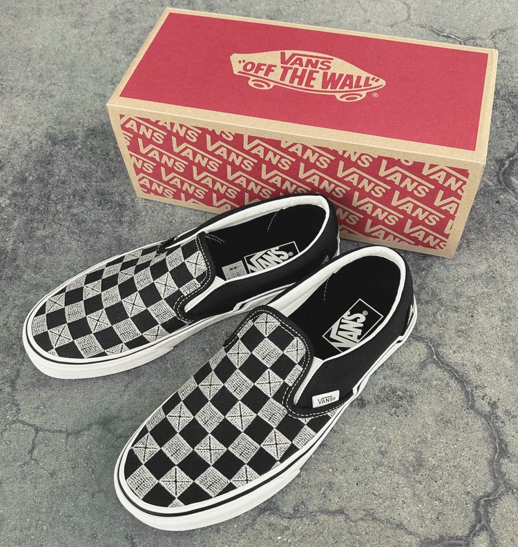 CLASSIC SLIP-ON（クラシックスリッポン） - VANS（ヴァンズ