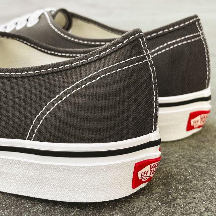 AUTHENTIC（オーセンティック） - VANS（ヴァンズ）