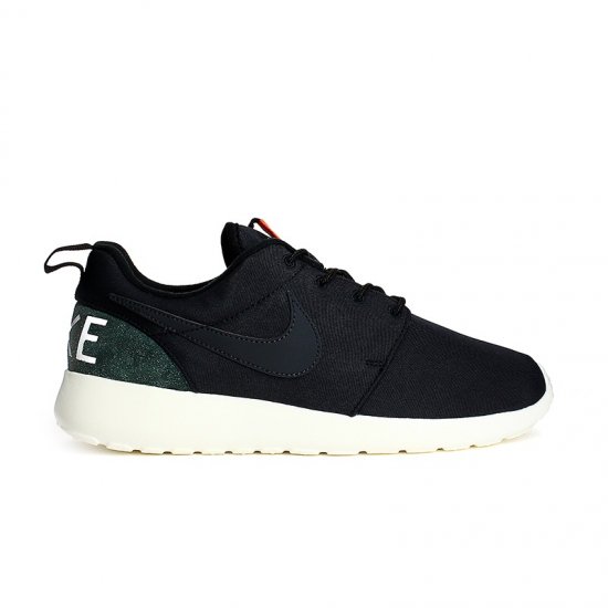 ＮＩＫＥ ナイキ ＲＯＳＨＥ ＯＮＥ ＲＥＴＲＯ アナザーエディション