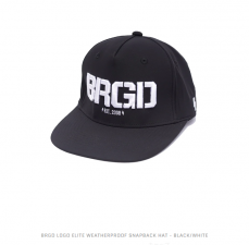 <img class='new_mark_img1' src='https://img.shop-pro.jp/img/new/icons1.gif' style='border:none;display:inline;margin:0px;padding:0px;width:auto;' />ڿʡפޤBRGD LOGO ELITE WEATHERPROOF SNAPBACK HATХ֥ꥲ/BASS BRIGADE