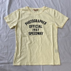 Vintage Style Cotton T-Shirt Photographer Yellow