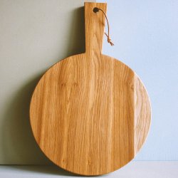 Round oak cutting board