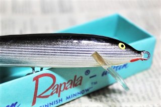 <img class='new_mark_img1' src='https://img.shop-pro.jp/img/new/icons13.gif' style='border:none;display:inline;margin:0px;padding:0px;width:auto;' />RAPALA FLOATING MAGNUM 13 [S]