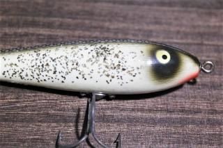 <img class='new_mark_img1' src='https://img.shop-pro.jp/img/new/icons13.gif' style='border:none;display:inline;margin:0px;padding:0px;width:auto;' />HEDDON WOOD ZARAGOSSA