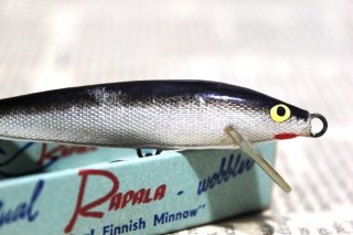 <img class='new_mark_img1' src='https://img.shop-pro.jp/img/new/icons13.gif' style='border:none;display:inline;margin:0px;padding:0px;width:auto;' />OLD RAPALA FLOATING F7 [S]