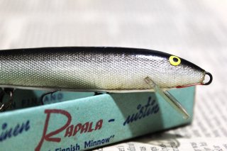 <img class='new_mark_img1' src='https://img.shop-pro.jp/img/new/icons13.gif' style='border:none;display:inline;margin:0px;padding:0px;width:auto;' />OLD RAPALA FLOATING F11 [S]