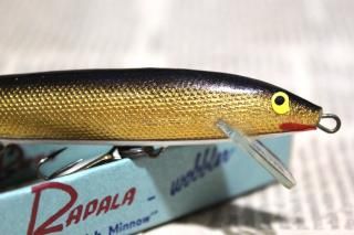 <img class='new_mark_img1' src='https://img.shop-pro.jp/img/new/icons13.gif' style='border:none;display:inline;margin:0px;padding:0px;width:auto;' />OLD RAPALA FLOATING F11 [G]