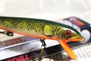 <img class='new_mark_img1' src='https://img.shop-pro.jp/img/new/icons13.gif' style='border:none;display:inline;margin:0px;padding:0px;width:auto;' />COTTON CORDELL RED-FIN