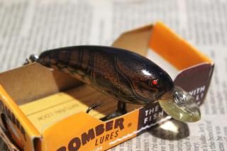 <img class='new_mark_img1' src='https://img.shop-pro.jp/img/new/icons13.gif' style='border:none;display:inline;margin:0px;padding:0px;width:auto;' />BOMBER MODEL A