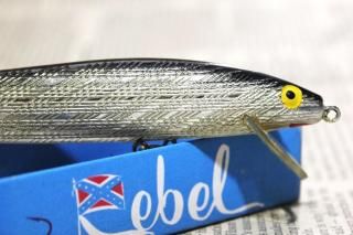 <img class='new_mark_img1' src='https://img.shop-pro.jp/img/new/icons13.gif' style='border:none;display:inline;margin:0px;padding:0px;width:auto;' />REBEL MINNOW 140mm [FLOATER]