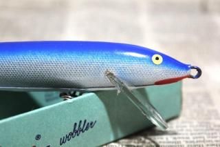 <img class='new_mark_img1' src='https://img.shop-pro.jp/img/new/icons13.gif' style='border:none;display:inline;margin:0px;padding:0px;width:auto;' />OLD RAPALA FLOATING F18 [BM]