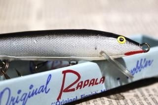 <img class='new_mark_img1' src='https://img.shop-pro.jp/img/new/icons13.gif' style='border:none;display:inline;margin:0px;padding:0px;width:auto;' />OLD RAPALA FLOATING F11 [S]