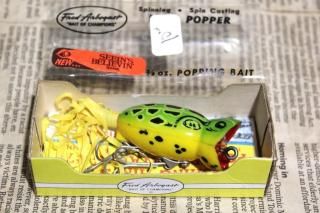 <img class='new_mark_img1' src='https://img.shop-pro.jp/img/new/icons13.gif' style='border:none;display:inline;margin:0px;padding:0px;width:auto;' />FRED ARBOGAST HULA POPPER 3/8oz