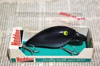 <img class='new_mark_img1' src='https://img.shop-pro.jp/img/new/icons13.gif' style='border:none;display:inline;margin:0px;padding:0px;width:auto;' />HEDDON BIG HEDD [BWR]