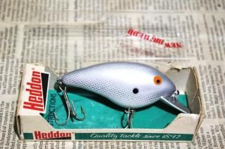 <img class='new_mark_img1' src='https://img.shop-pro.jp/img/new/icons13.gif' style='border:none;display:inline;margin:0px;padding:0px;width:auto;' />HEDDON BIG HEDD [SSD]