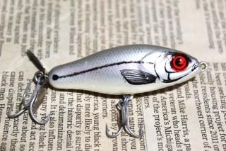 <img class='new_mark_img1' src='https://img.shop-pro.jp/img/new/icons13.gif' style='border:none;display:inline;margin:0px;padding:0px;width:auto;' />BOMBER RIP SHAD