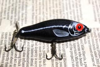 <img class='new_mark_img1' src='https://img.shop-pro.jp/img/new/icons13.gif' style='border:none;display:inline;margin:0px;padding:0px;width:auto;' />BOMBER RIP SHAD