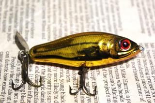 <img class='new_mark_img1' src='https://img.shop-pro.jp/img/new/icons13.gif' style='border:none;display:inline;margin:0px;padding:0px;width:auto;' />BOMBER RIP SHAD