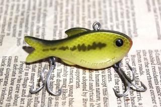 <img class='new_mark_img1' src='https://img.shop-pro.jp/img/new/icons13.gif' style='border:none;display:inline;margin:0px;padding:0px;width:auto;' />FRED ARBOGAST TRU SHAD