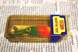 <img class='new_mark_img1' src='https://img.shop-pro.jp/img/new/icons13.gif' style='border:none;display:inline;margin:0px;padding:0px;width:auto;' />STORM THIN FIN HOT'N TOT 