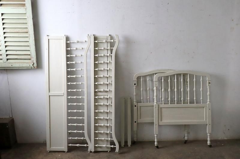 アンティーク ベビーベッドフレーム 木製 - フランス アンティークドア