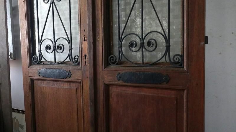 フランスアンティーク アーチ観音開き アイアン飾り ガラスドア