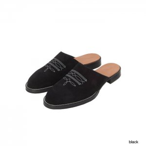 <img class='new_mark_img1' src='https://img.shop-pro.jp/img/new/icons50.gif' style='border:none;display:inline;margin:0px;padding:0px;width:auto;' />Hender Scheme  suede cheak  is-rs-chk