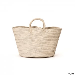 <img class='new_mark_img1' src='https://img.shop-pro.jp/img/new/icons50.gif' style='border:none;display:inline;margin:0px;padding:0px;width:auto;' />Aeta アエタ KG LEATHER BASKET M バスケット M KG02