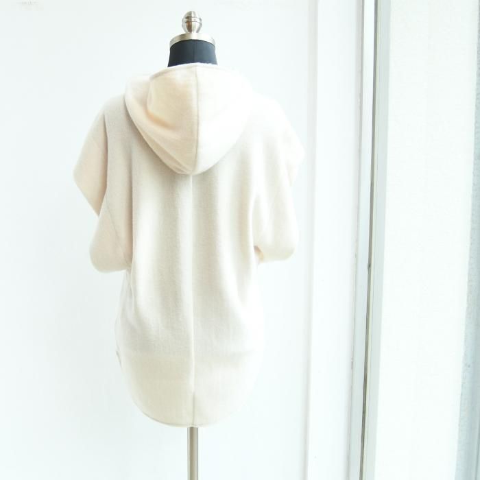 Mame Kurogouchi マメ クロゴウチ Sleeveless Knitted Hoodie