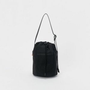 <img class='new_mark_img1' src='https://img.shop-pro.jp/img/new/icons50.gif' style='border:none;display:inline;margin:0px;padding:0px;width:auto;' />Hender Scheme  functional bucket bag vs-rb-ffb