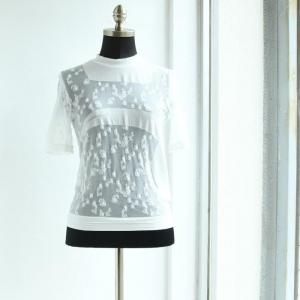 <img class='new_mark_img1' src='https://img.shop-pro.jp/img/new/icons1.gif' style='border:none;display:inline;margin:0px;padding:0px;width:auto;' />Mame Kurogouchi ޥ  Knitted Crew Neck Top	MM25FW-KN033