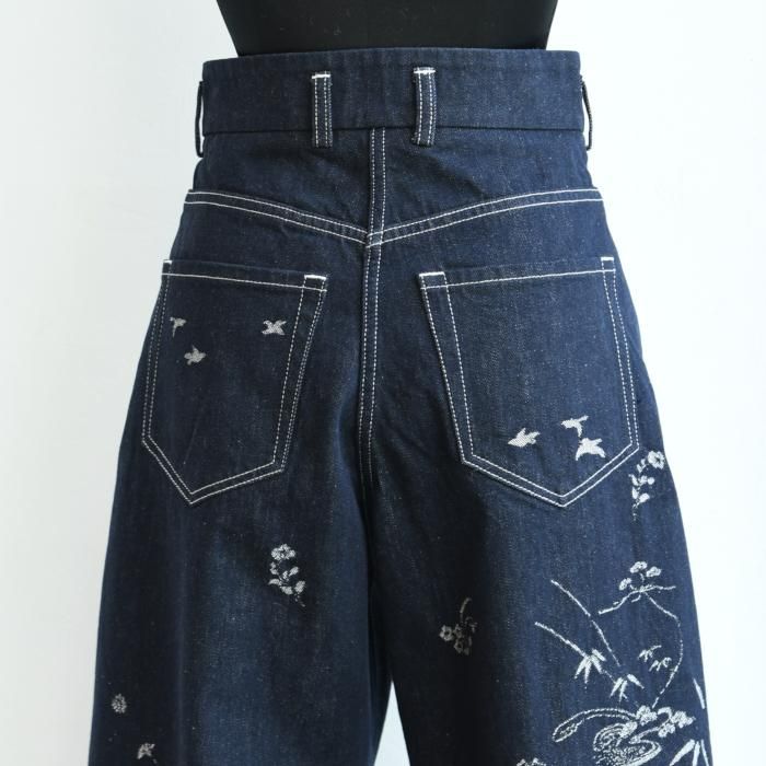 マミムミムミム Floral Motif Chenille Knited