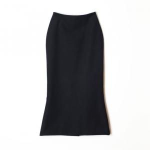 <img class='new_mark_img1' src='https://img.shop-pro.jp/img/new/icons1.gif' style='border:none;display:inline;margin:0px;padding:0px;width:auto;' />HOLIDAYۥǥ WOOL TWILL SLIM SKIRT 25202002

