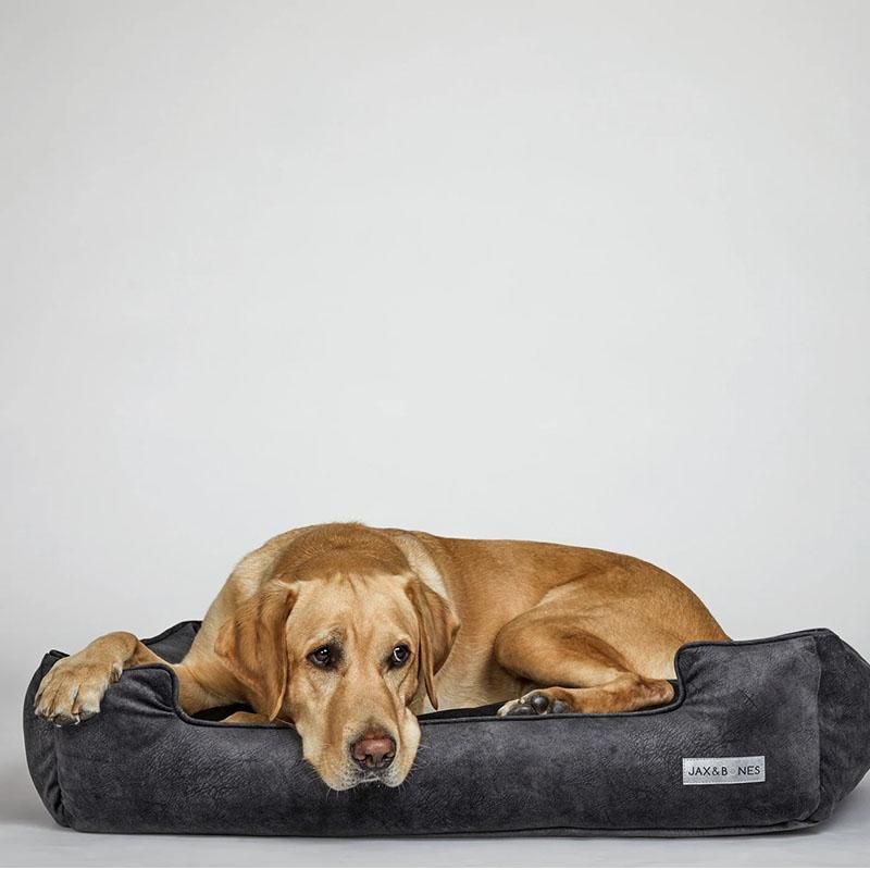 WILLARD CHARCOAL PREMIUM FAUX SUEDE SLEEPER DOG BED (ウィラード