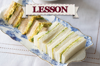 å630ʷ13:30-15:30 Afternoon tea sandwiches - cucumber & coronation chicken
