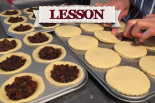 å1117ʷ10:00-12:30 Mince Pies!