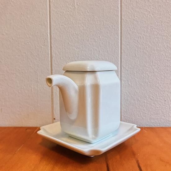 波佐見焼】レトロ醤油さし（皿つき） - 福岡の醤油ならタケシゲ醤油