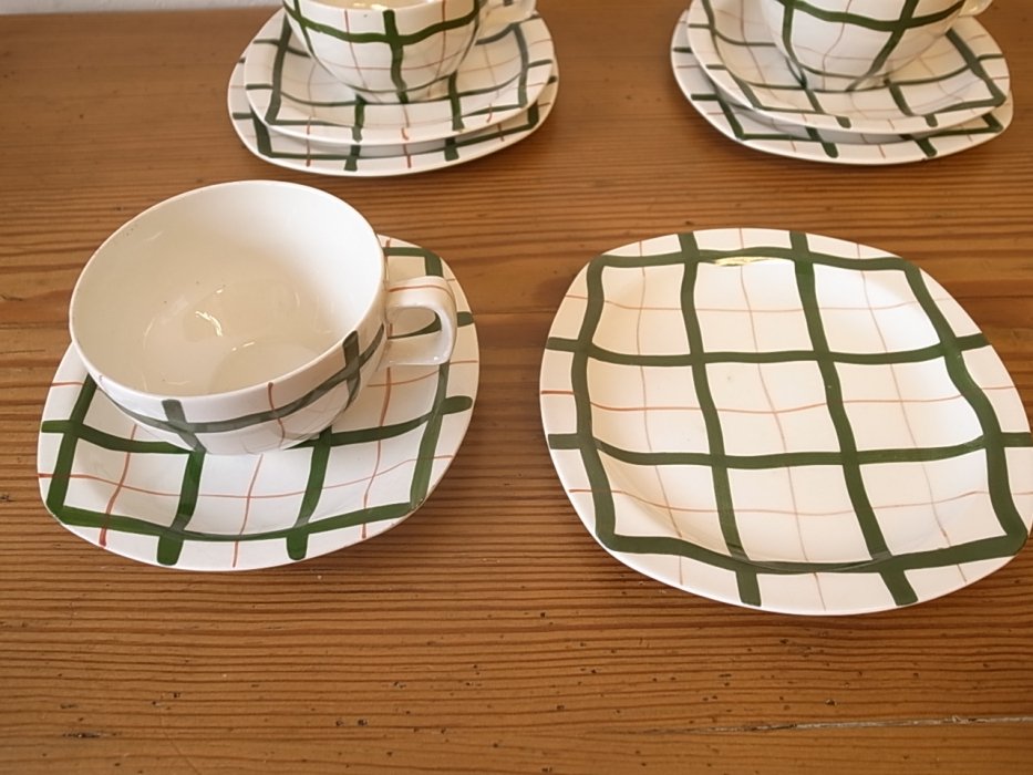 ミッドウィンター（Midwinter) Homeweave green トリオ - 【パインフラット  アンティーク】アンティーク家具・オールドパイン家具のテーブル・シェルフ・サイドボードなどからアンティーク雑貨まで。