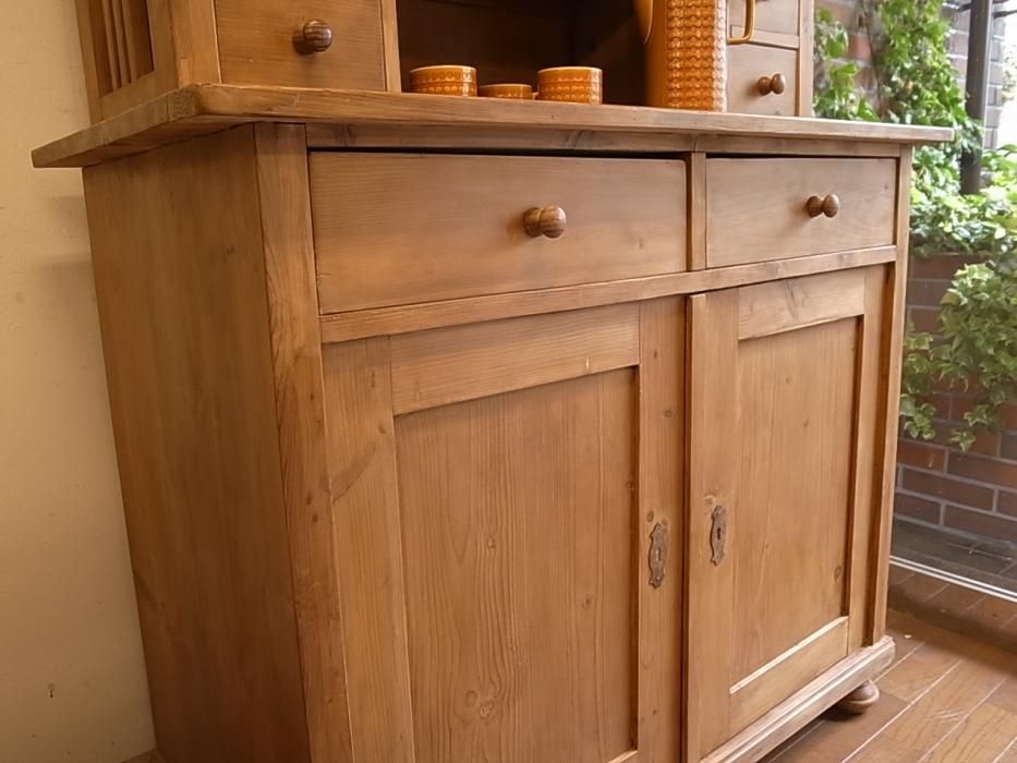 フランスアンティーク オールドパイン キャビネット カップボード 飾り棚 食器 フランスアンティーク オールドパイン キャビネット カップボード