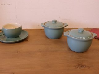Denby(デンビー）Manorgreen　ココット<img class='new_mark_img2' src='https://img.shop-pro.jp/img/new/icons6.gif' style='border:none;display:inline;margin:0px;padding:0px;width:auto;' />