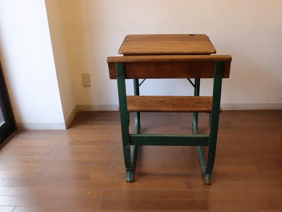 ビンテージ チャイルドデスク＆チェア～【パインフラットアンティーク】